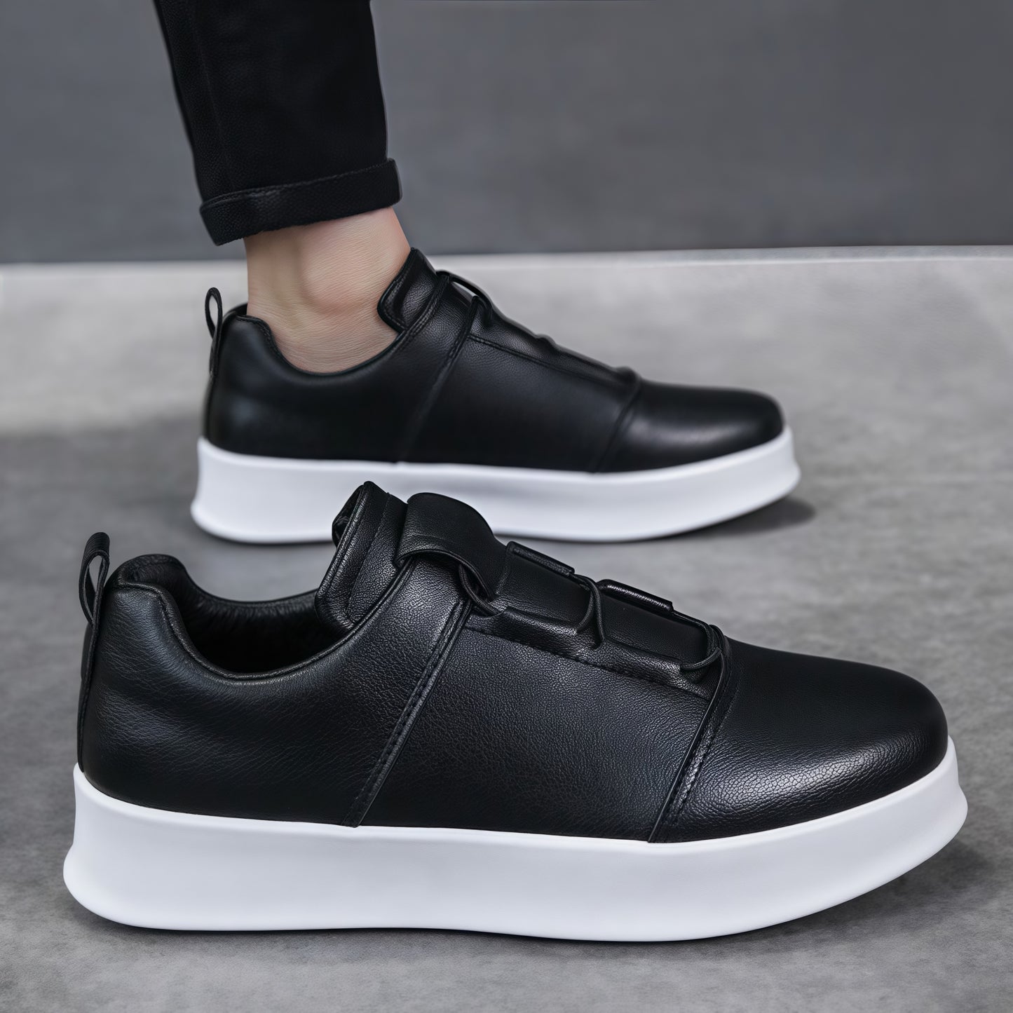 2025 New Arrival Trendy & Versatile Ultra Lightweight Comfortable Casual Men's Sneakers