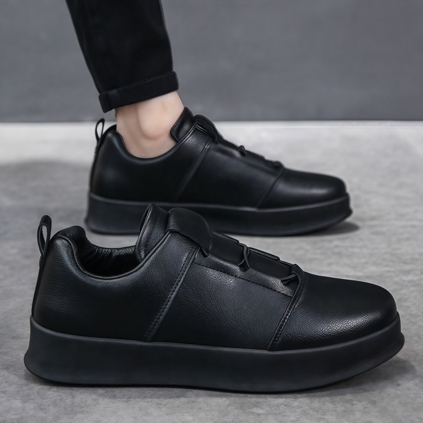 2025 New Arrival Trendy & Versatile Ultra Lightweight Comfortable Casual Men's Sneakers