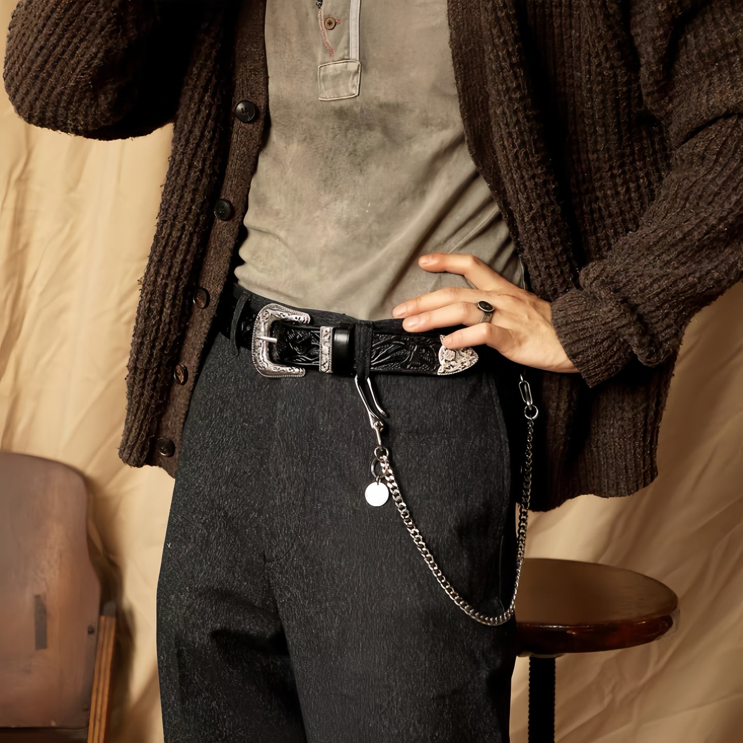 Vintage Western Belt w/ Embossed buckle for men – Hand Tooled Engraved Genuine Full Grain Leather Cowboy Belts for Jeans